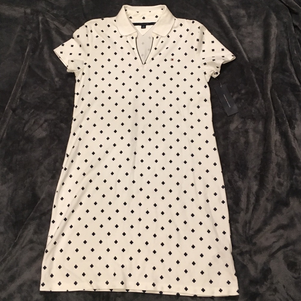 Tommy Hilfiger white and navy dress!💕